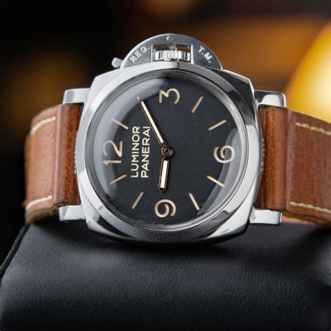 panerai pam372.